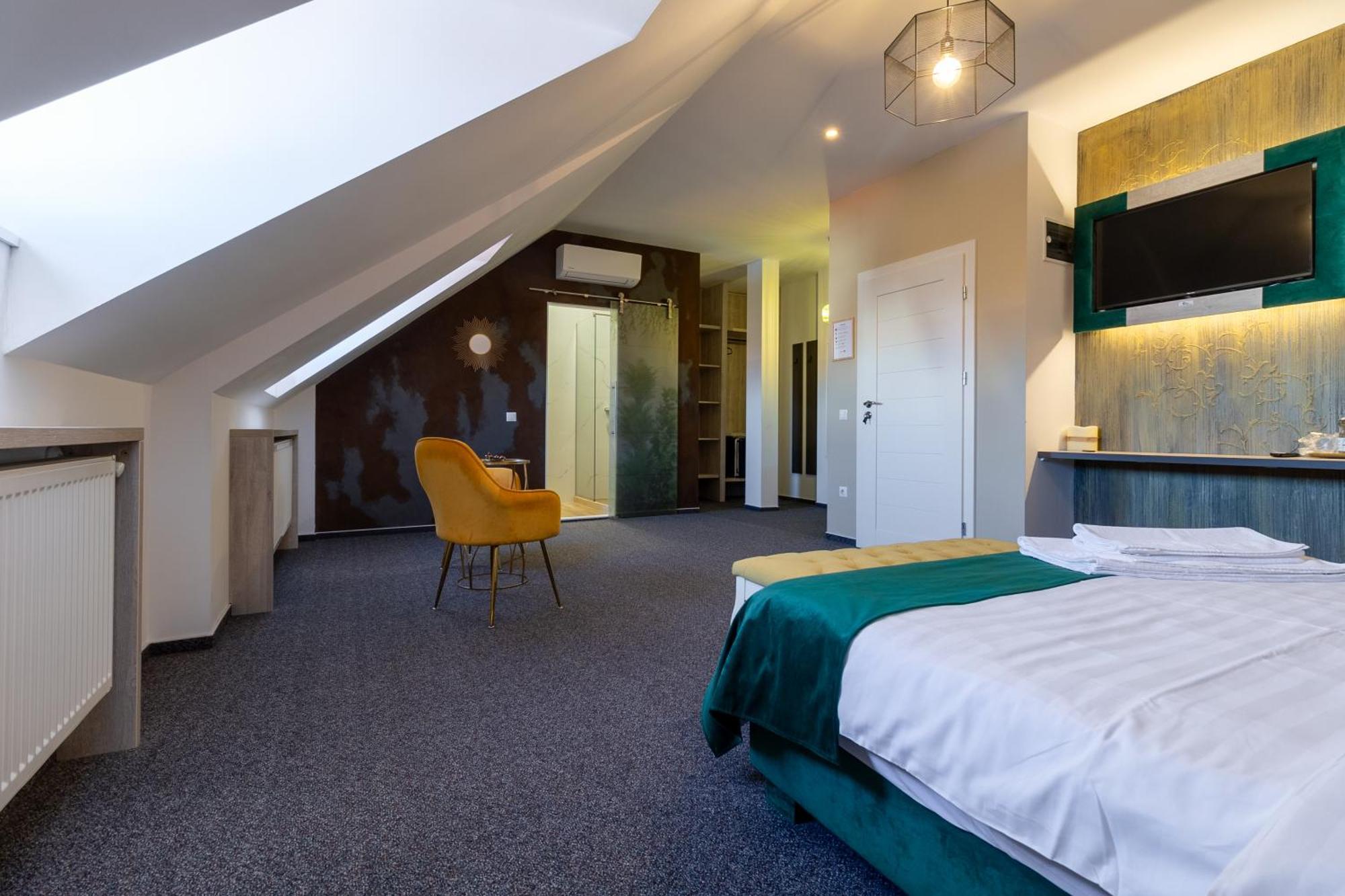 Loft By Lumiere Sibiu Hotel Ngoại thất bức ảnh