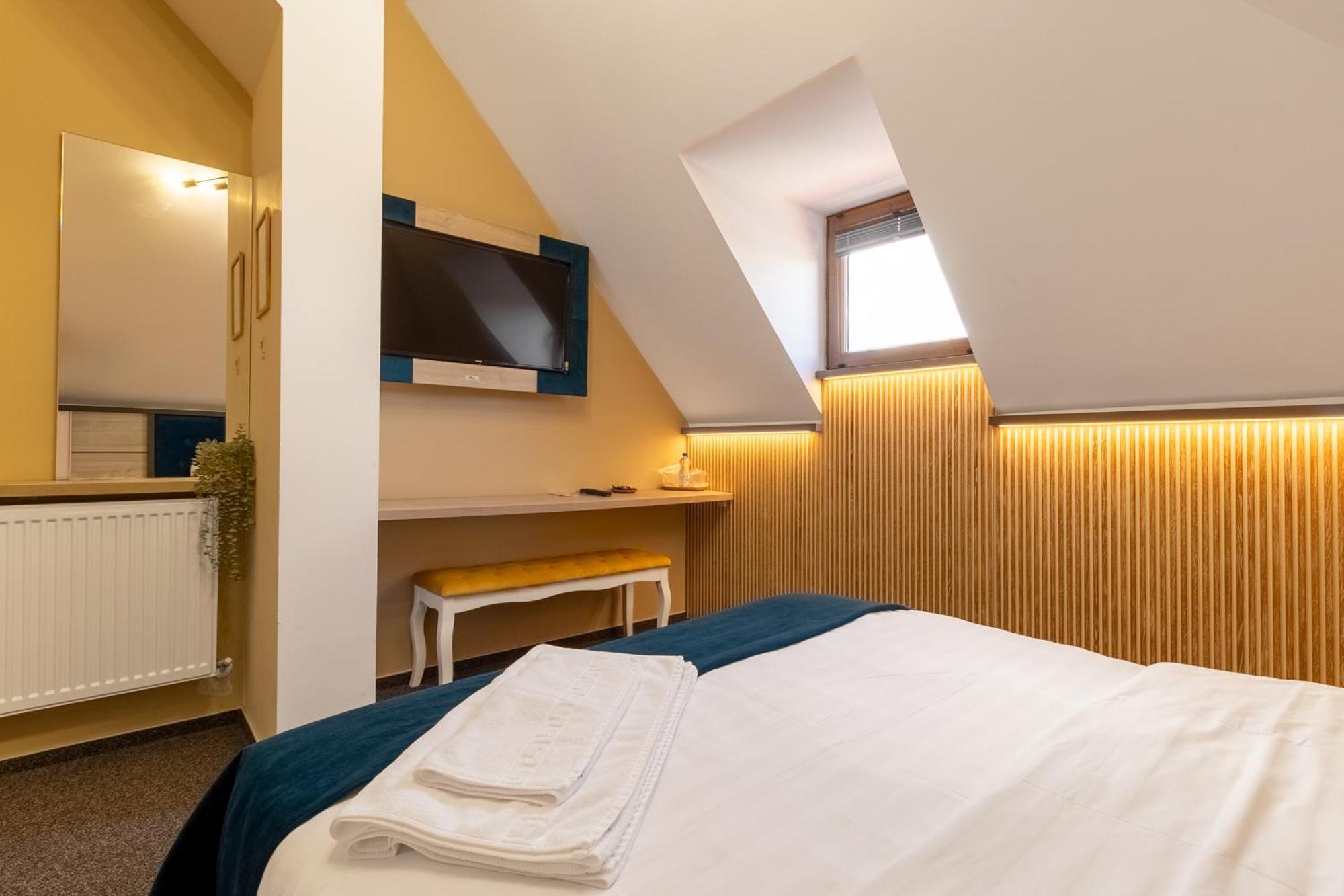 Loft By Lumiere Sibiu Hotel Ngoại thất bức ảnh