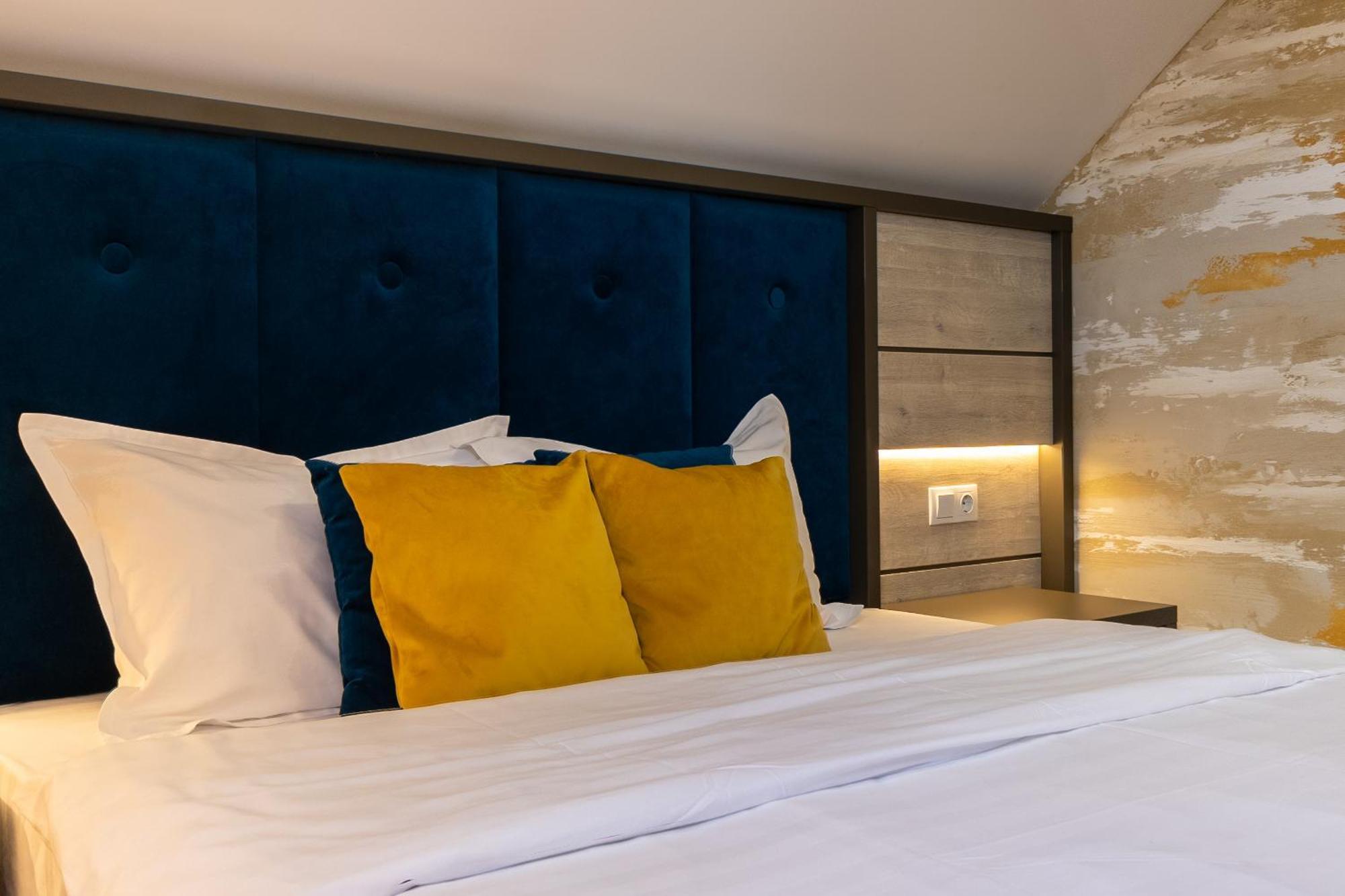 Loft By Lumiere Sibiu Hotel Ngoại thất bức ảnh